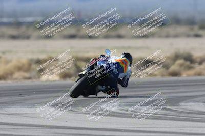 media/Jan-15-2026-Racers Edge (Thu) [[dfebeb70ab]]/3-B Group/Session 4 (Turn 5)/